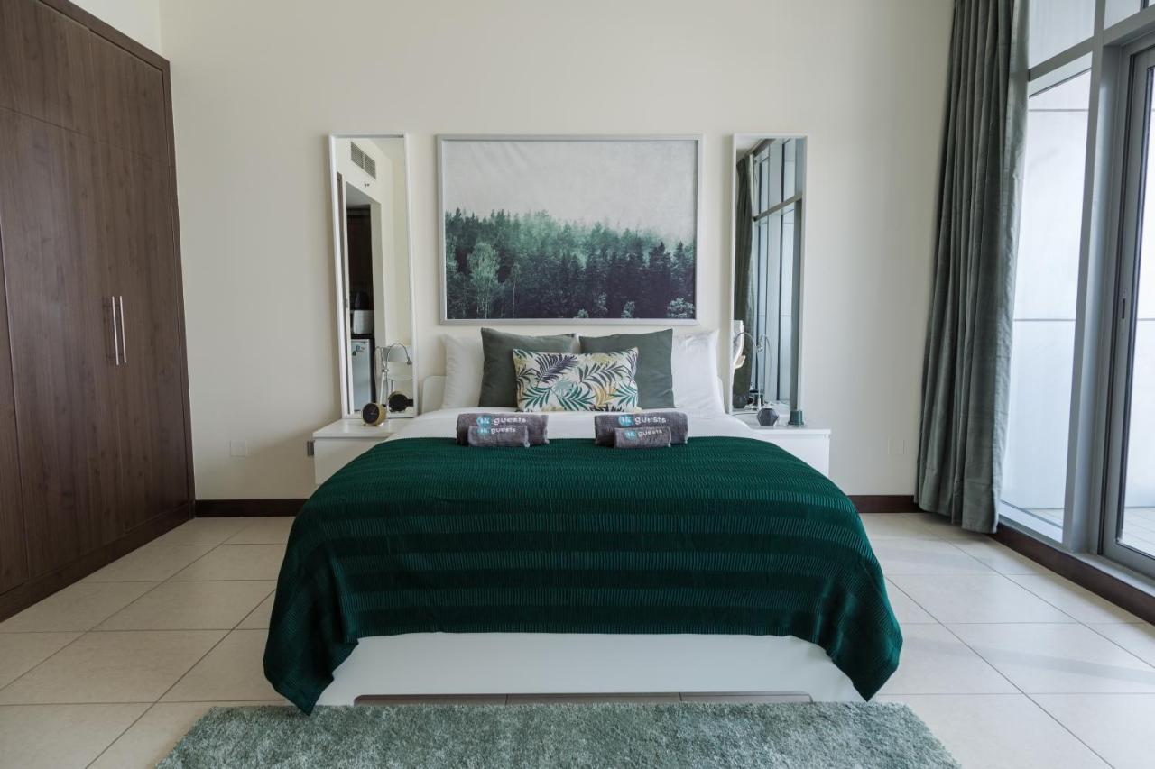 Higuests - Cozy Studio With Panoramic Views On The Lake Apartment Dubai Ngoại thất bức ảnh
